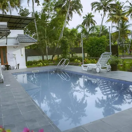 Waves And Shores Beach Villa Mararikulam Exterior photo