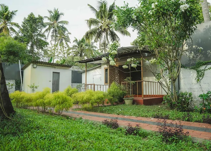Waves And Shores Beach Villa